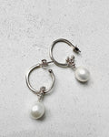 Silver Summer Kaviar pearl earrings