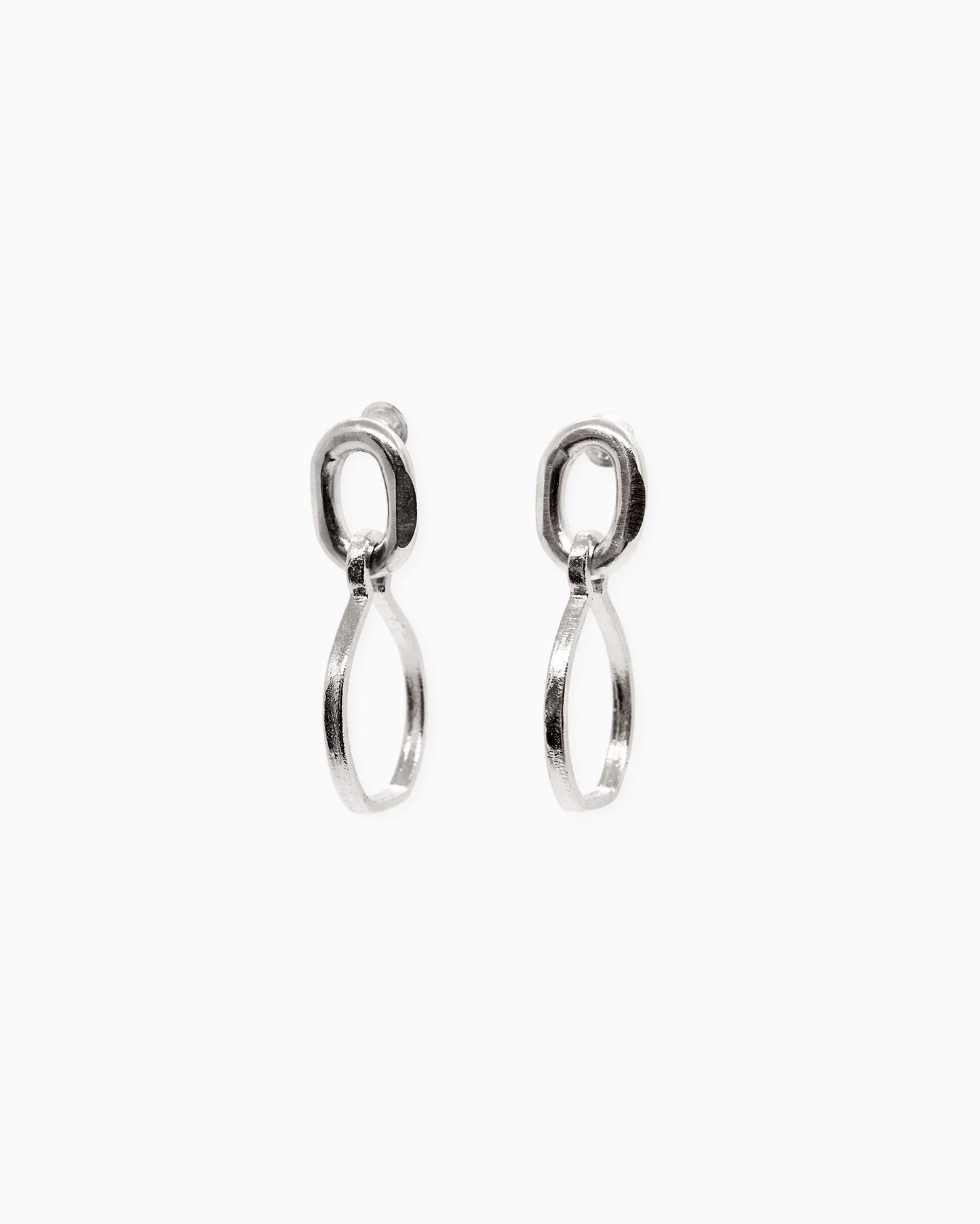 Silver earrings Bold