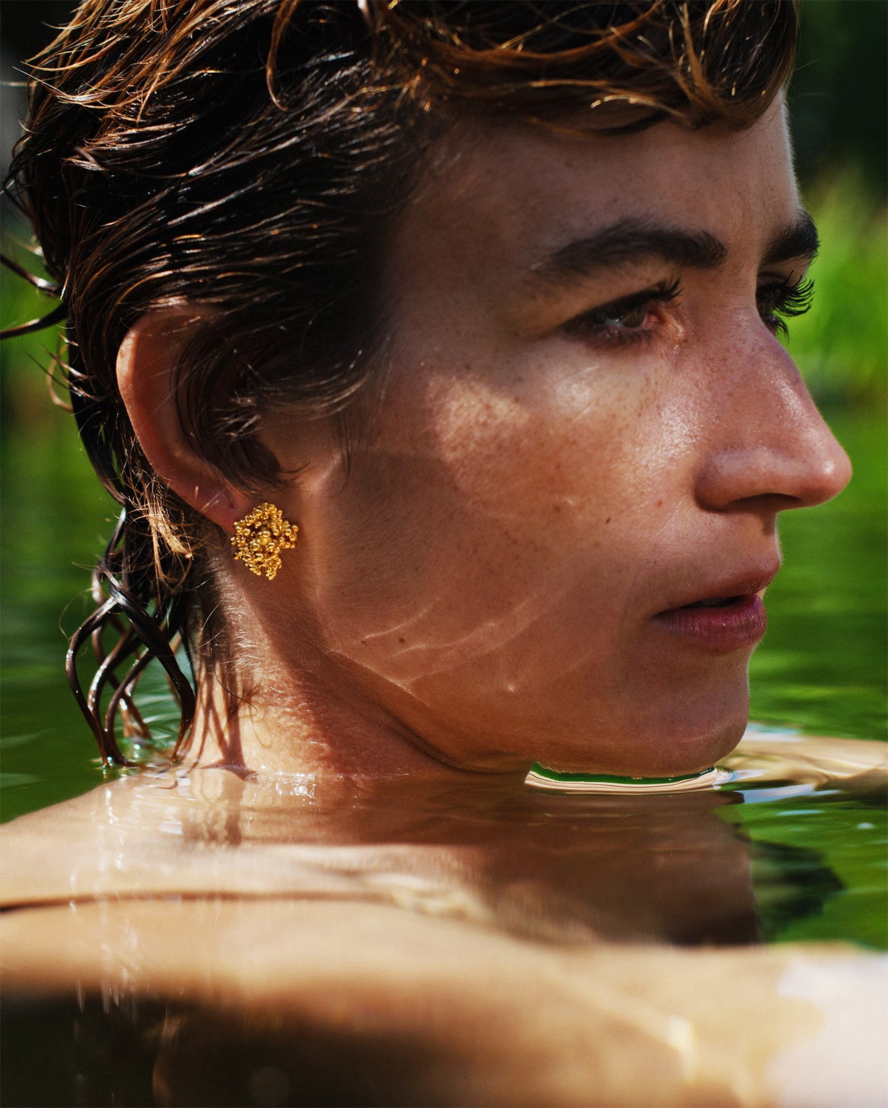 Large gold-plated Kaviar earstuds