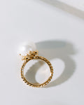 Gold-plated Summer Kaviar statement ring with pearl