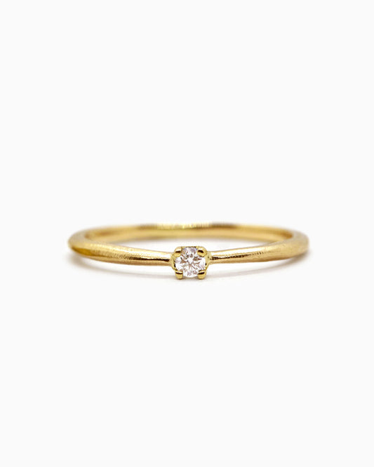 18k fairmined gouden fijne organische ring met diamant