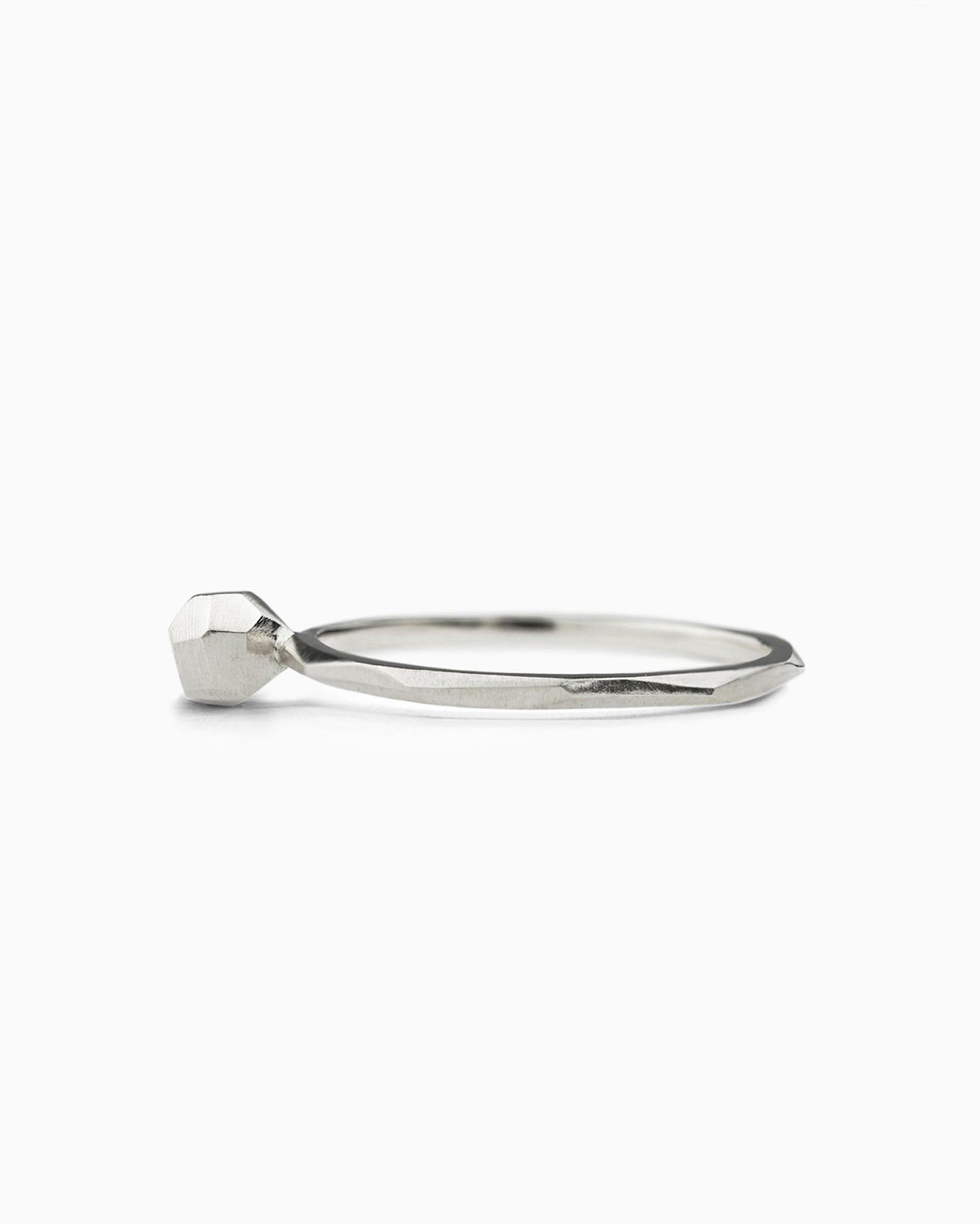 18k fairmined white gold Rock ring