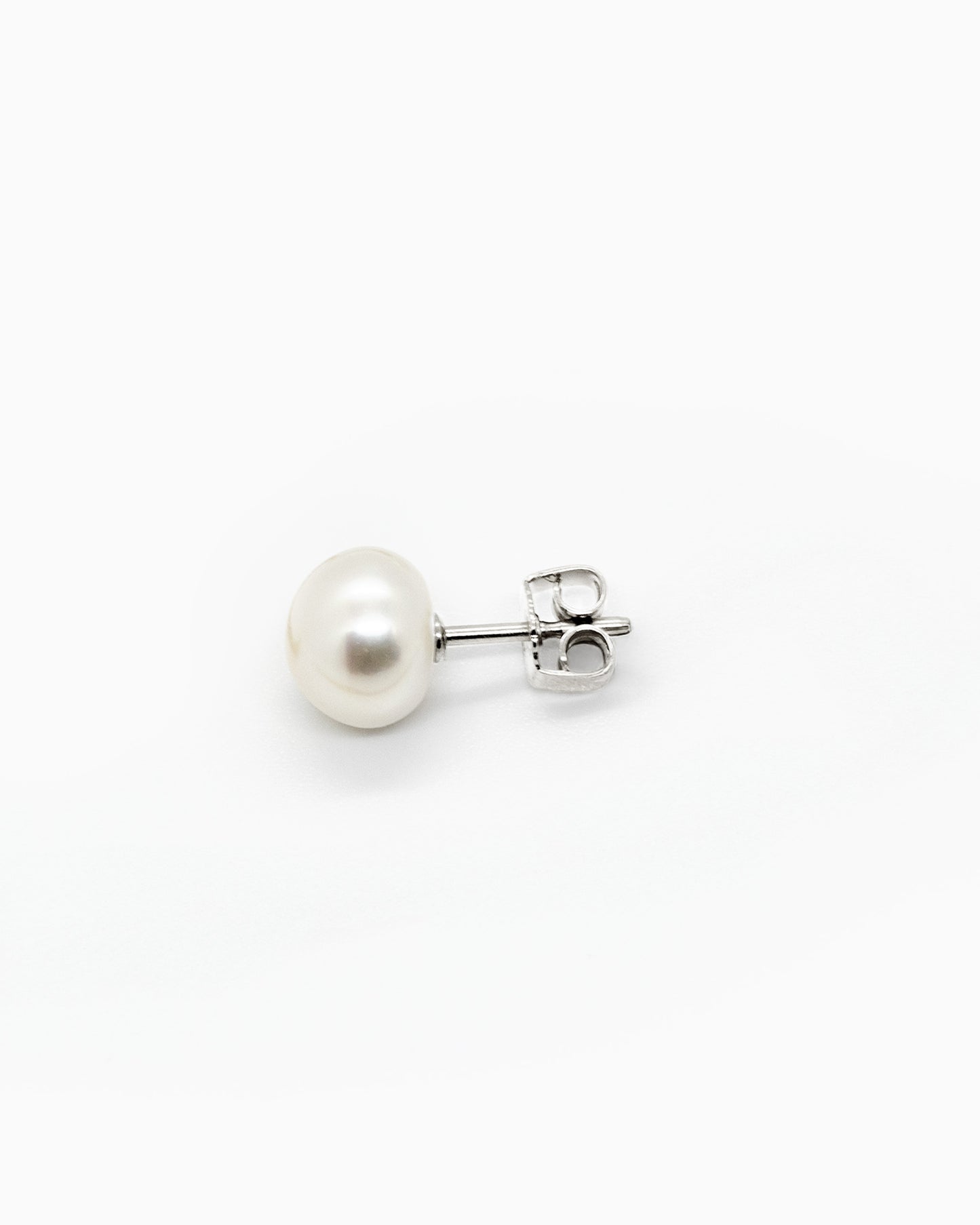 Mini pearl earstud Summer Kaviar Silver