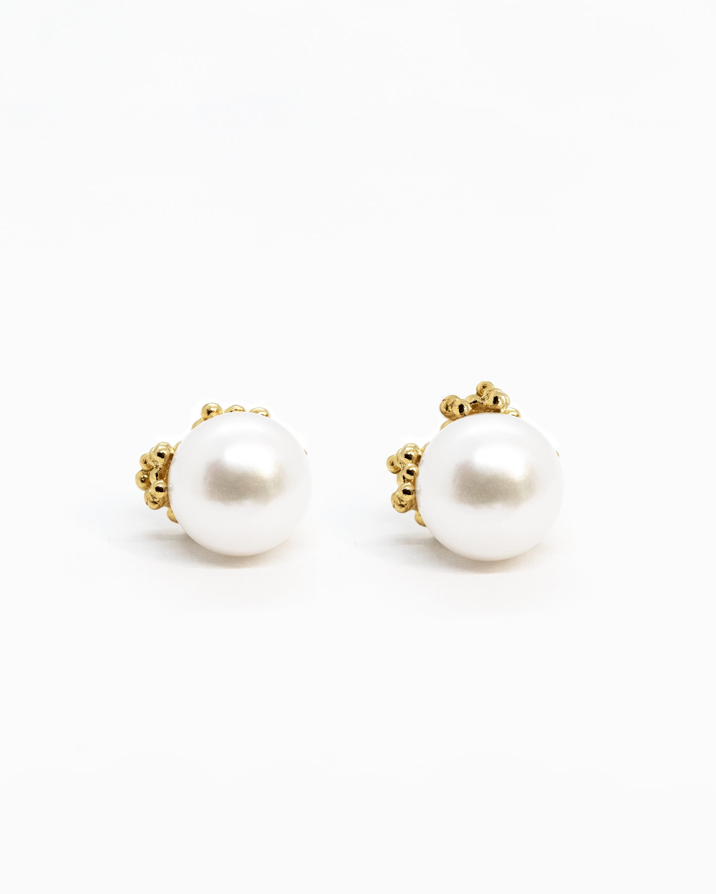 Gold-plated Summer Kaviar earstuds with pearl