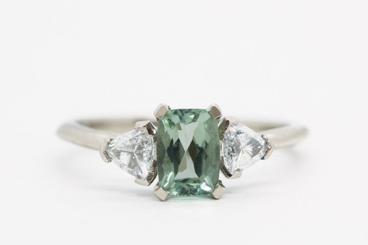 Verlovingsring op maat met diamanten en Toermalijn
