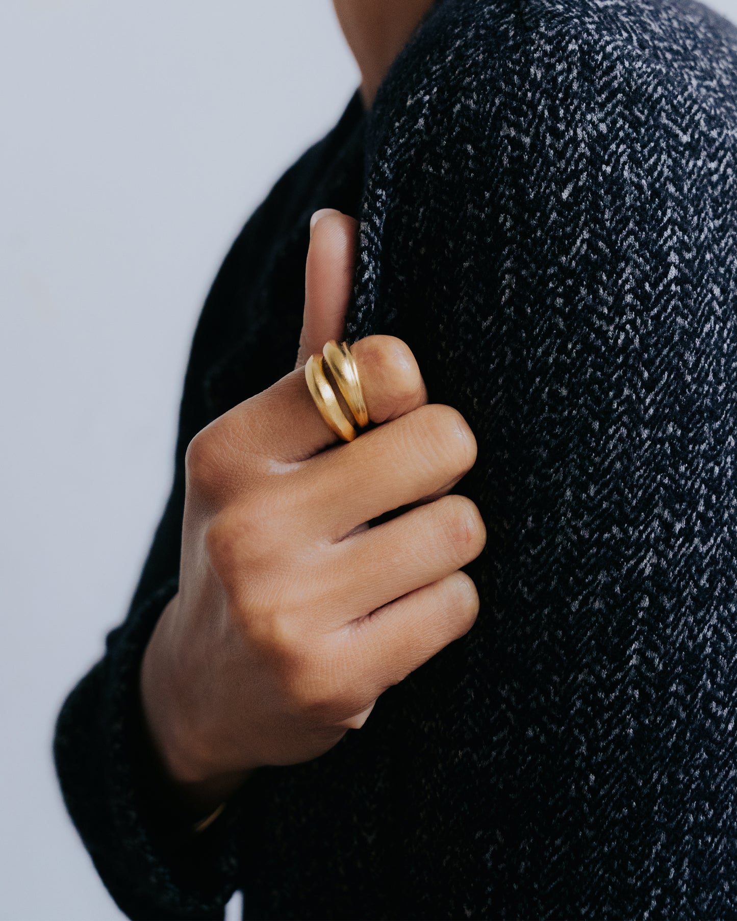 Vergulde Gebogen Ring Intuitive Heart