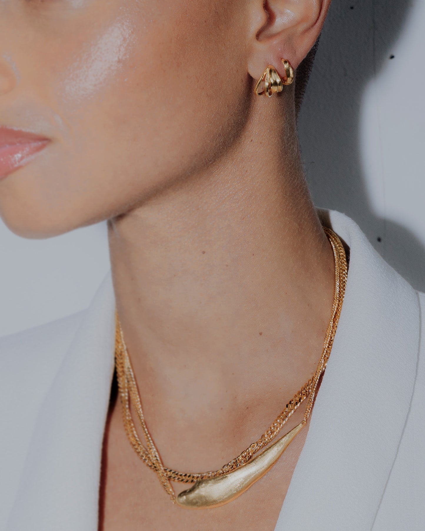 Vergulde Mini oorringen Intuitive Heart