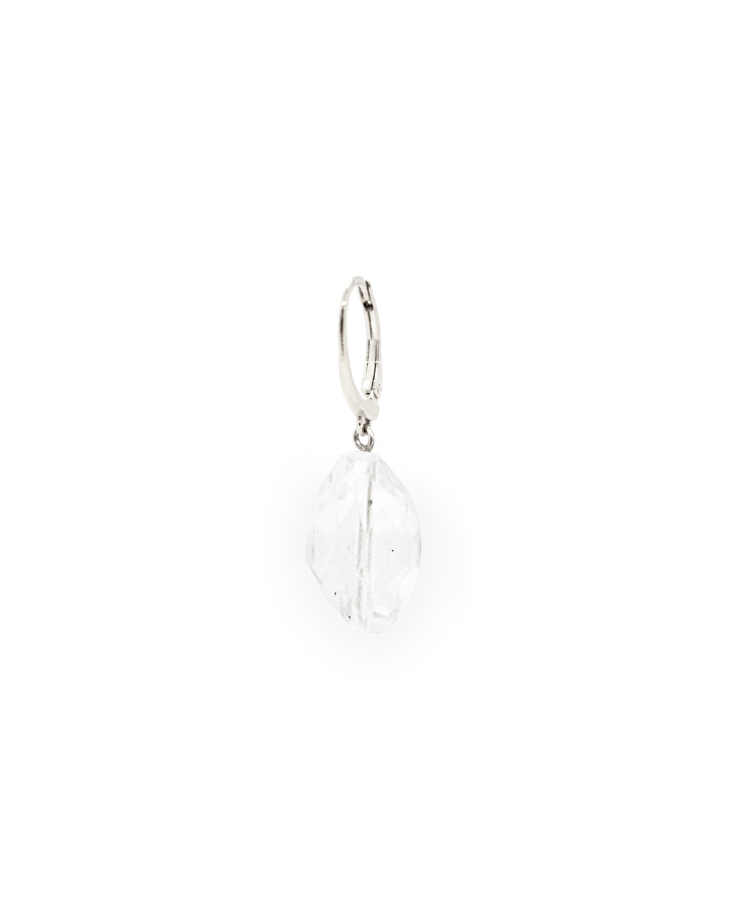 Zilveren oorringen met Bergkristal Intuitive Heart