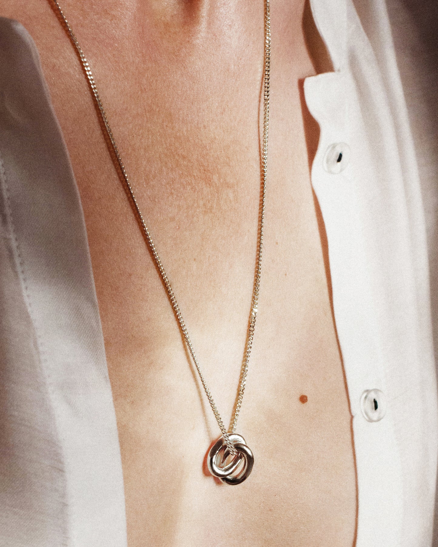 Silver necklace large Bold
