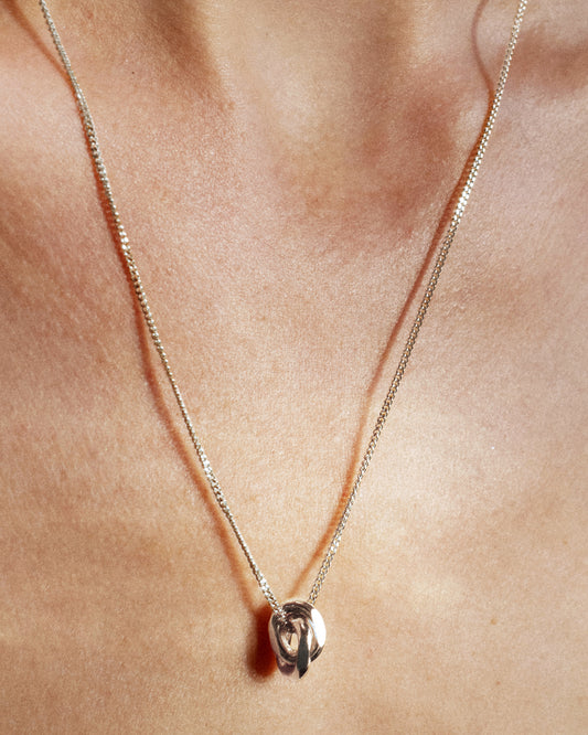 Silver necklace small Bold