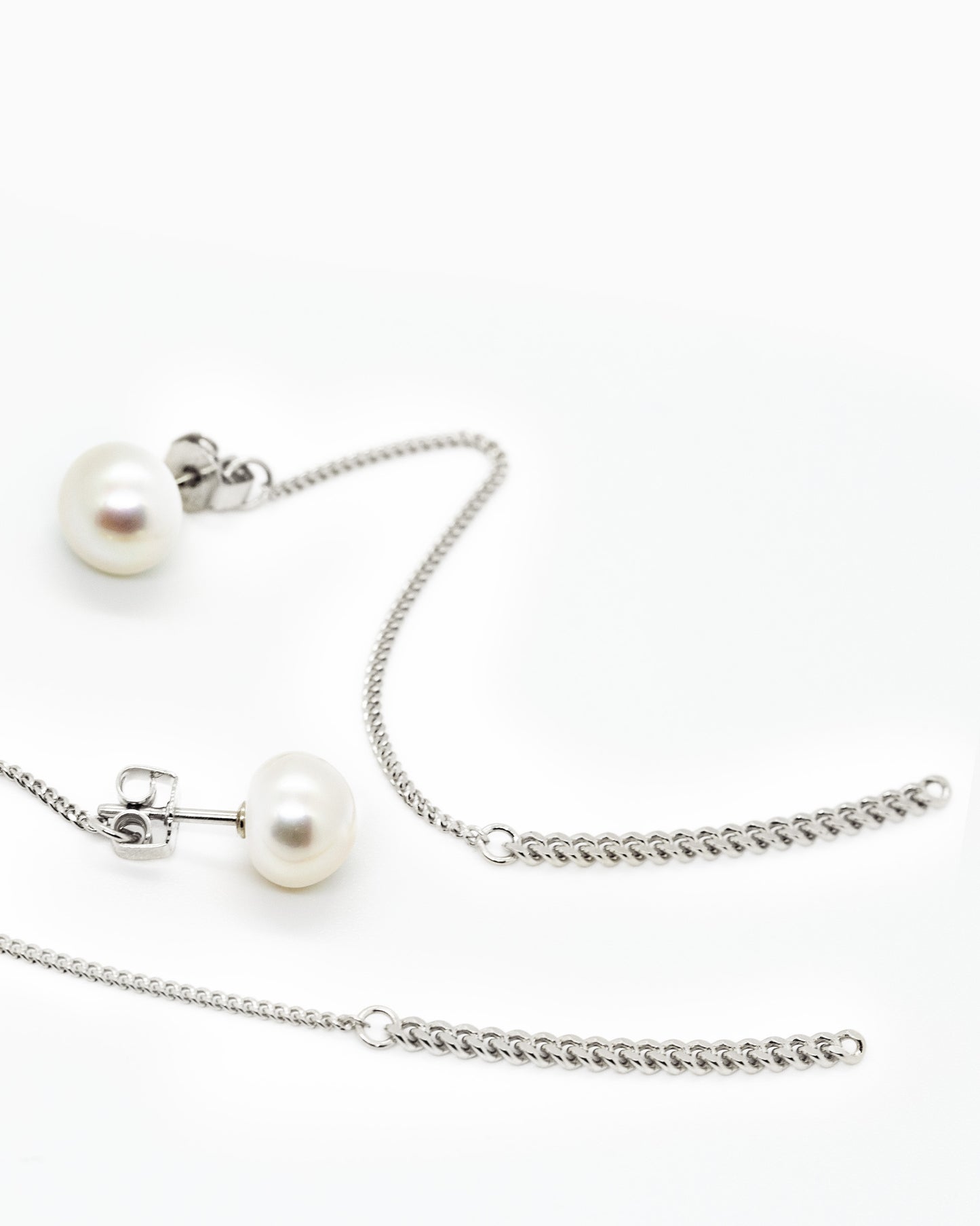 Zilveren mini parel oorhangers Summer Kaviar 